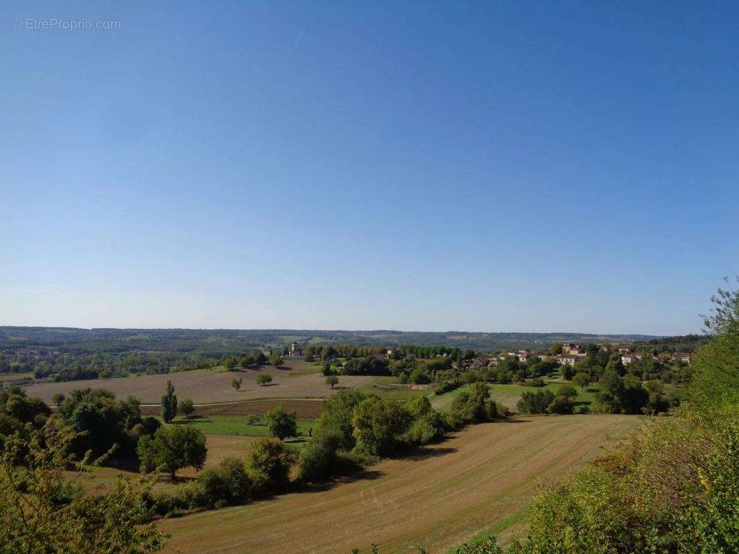 Maison à MONTAGRIER