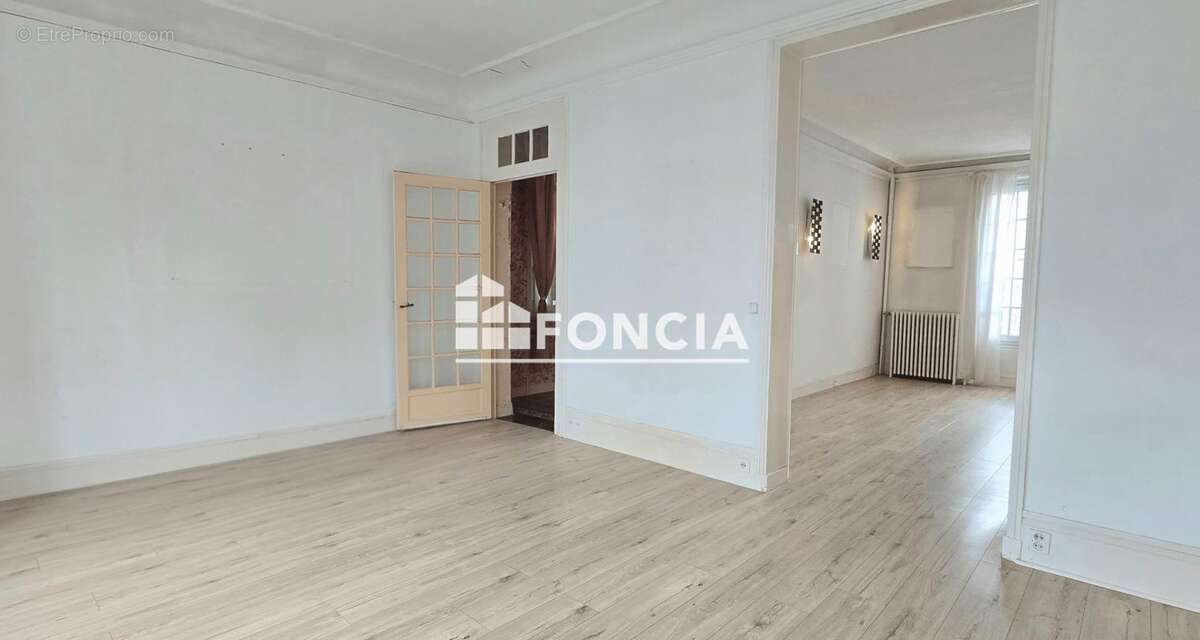 Maison à VAUCRESSON