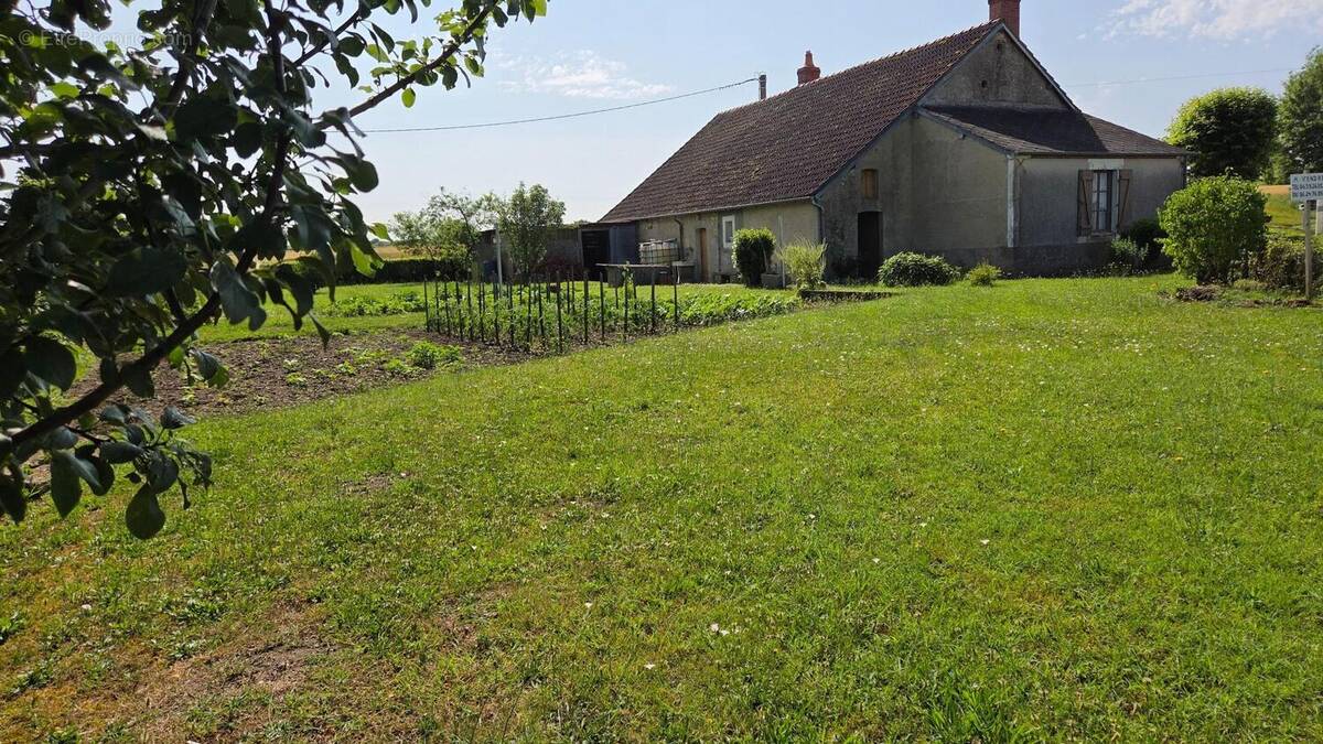 Photo 1 - Maison à PRECY