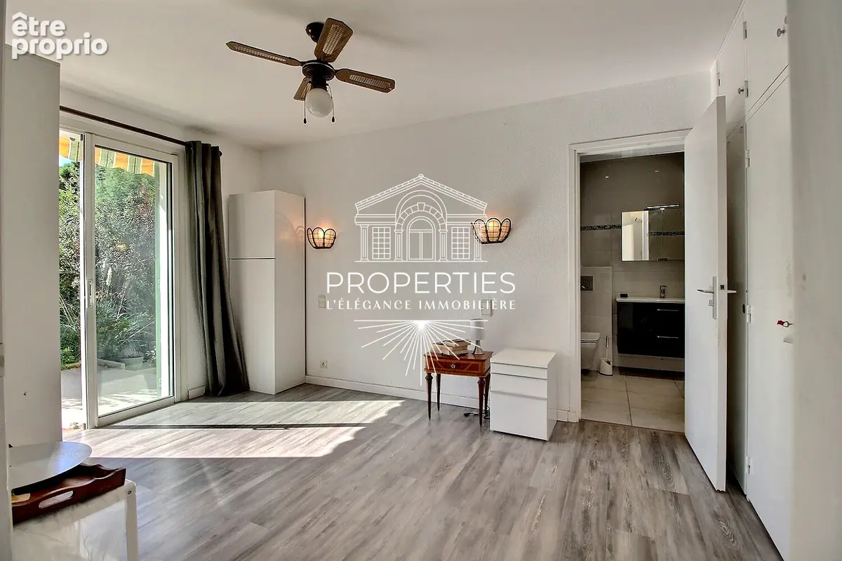 Bormes - le pin - maison de plain-pied - 100m² - 3 chambres - piscine - garage - photo 7
