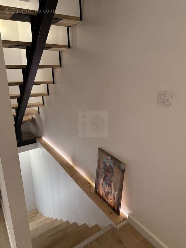 Maison à VILLENEUVE-LES-BEZIERS