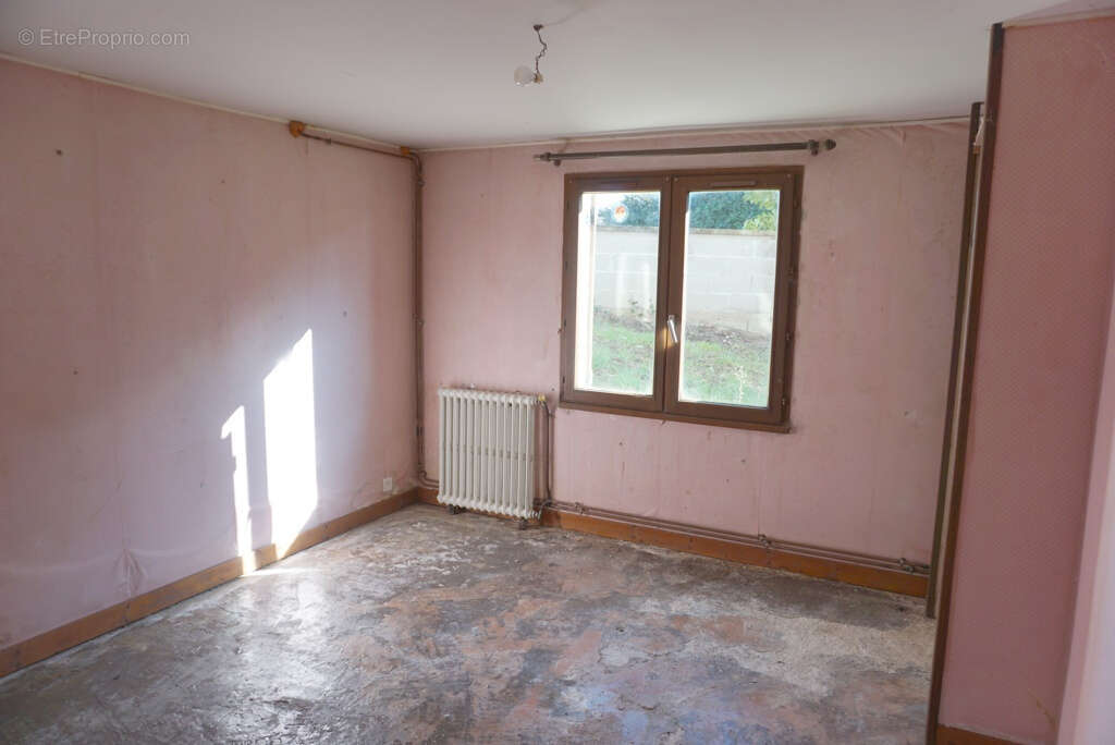 Maison à PARAY-LE-MONIAL