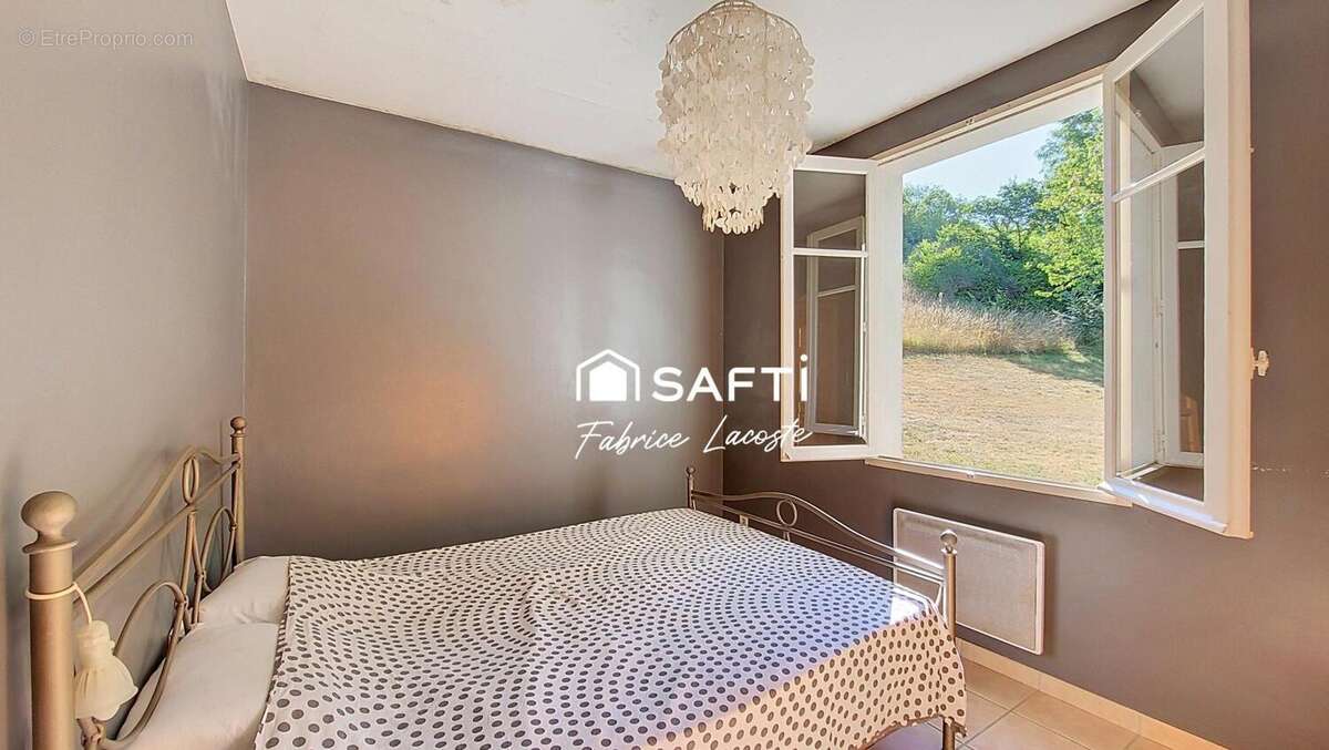 Maison 110 m² à Saint-Ybars  - photo 7