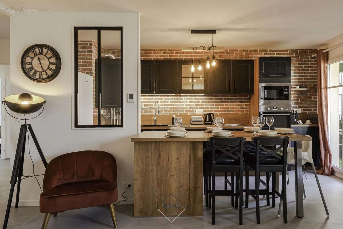 Appartement à CHESSY