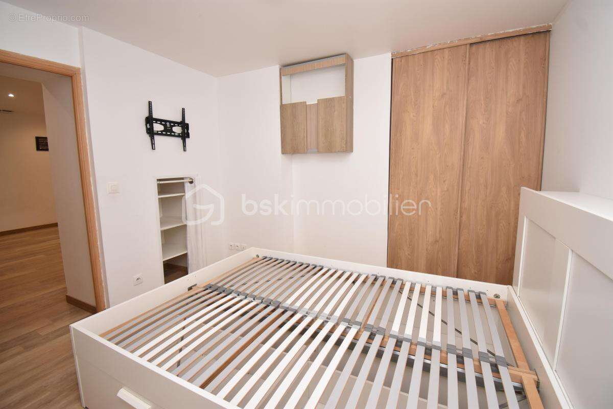 Maison à BERNAY-VILBERT