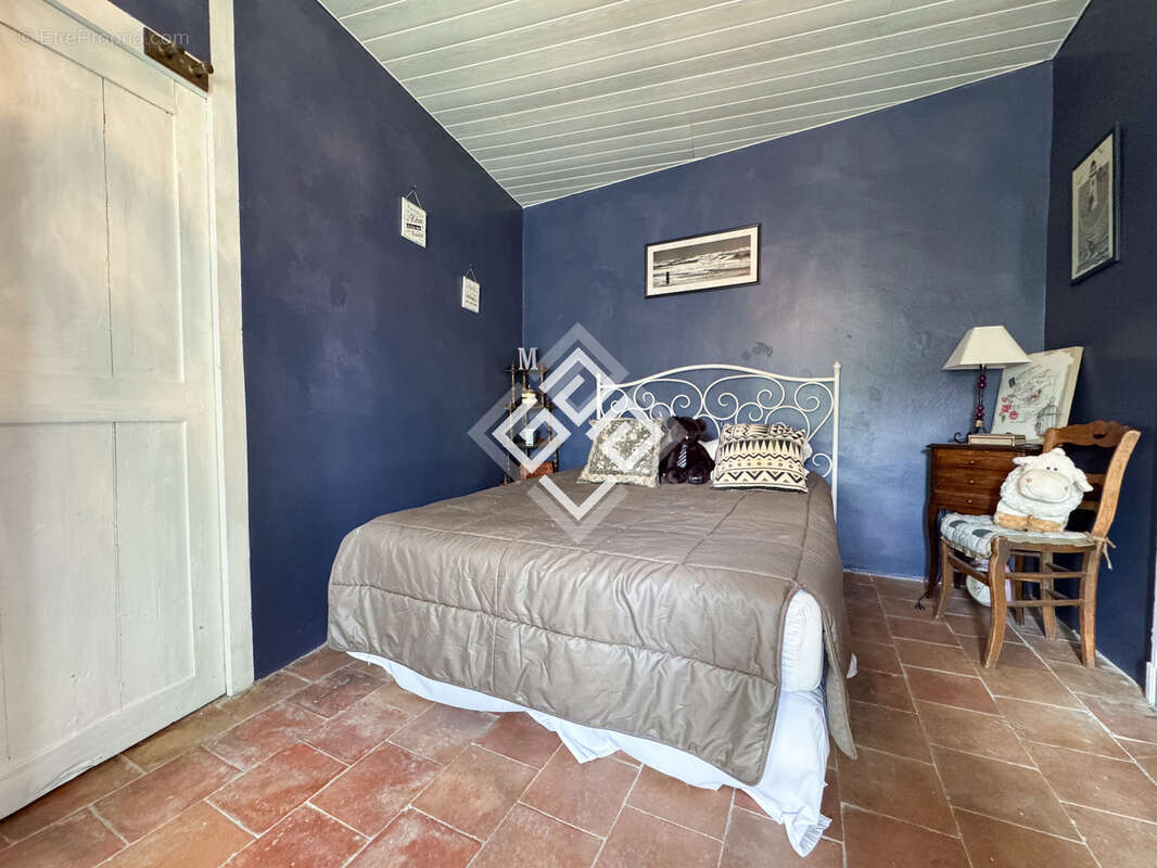 Maison de Maître restaurée avec élégance avec piscine - photo 19