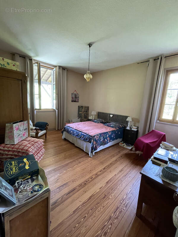 Maison à BELIN-BELIET