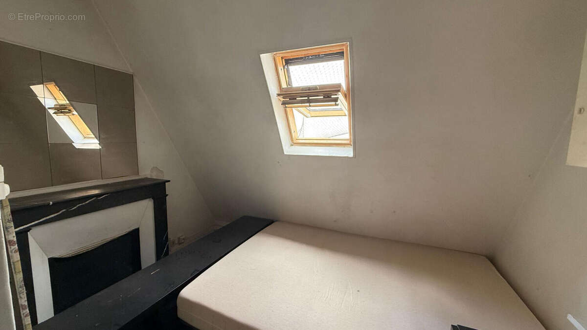 Pereire-Malesherbes Paris 17ème - Chambre de service 1 pièce 8 m² - photo 6