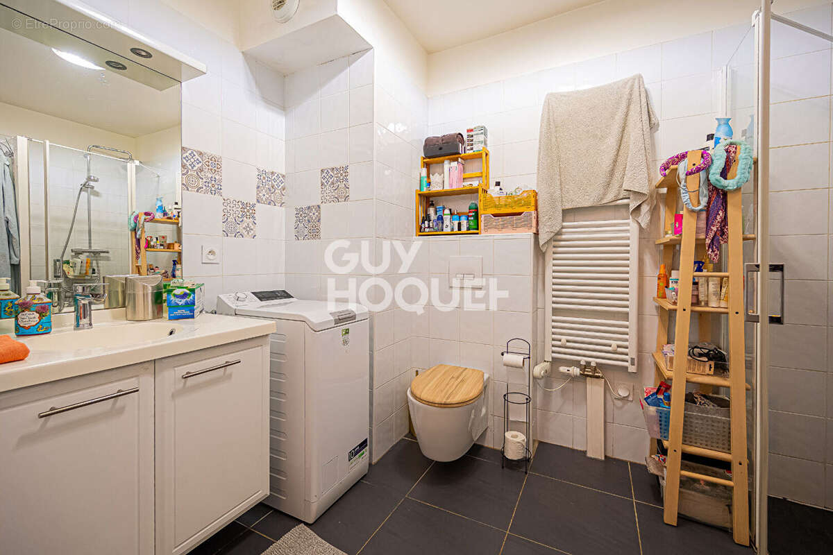 Appartement à PARIS-12E