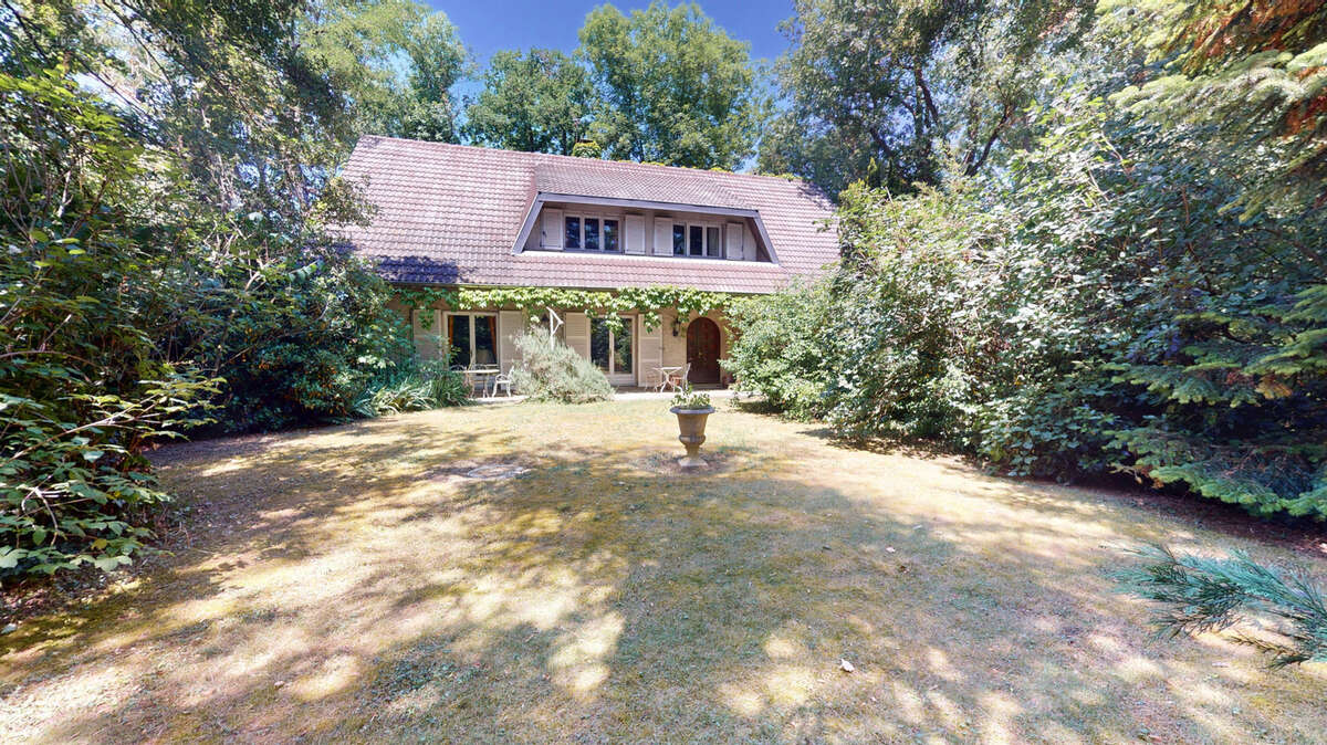 Maison à CHEVIGNY-SAINT-SAUVEUR