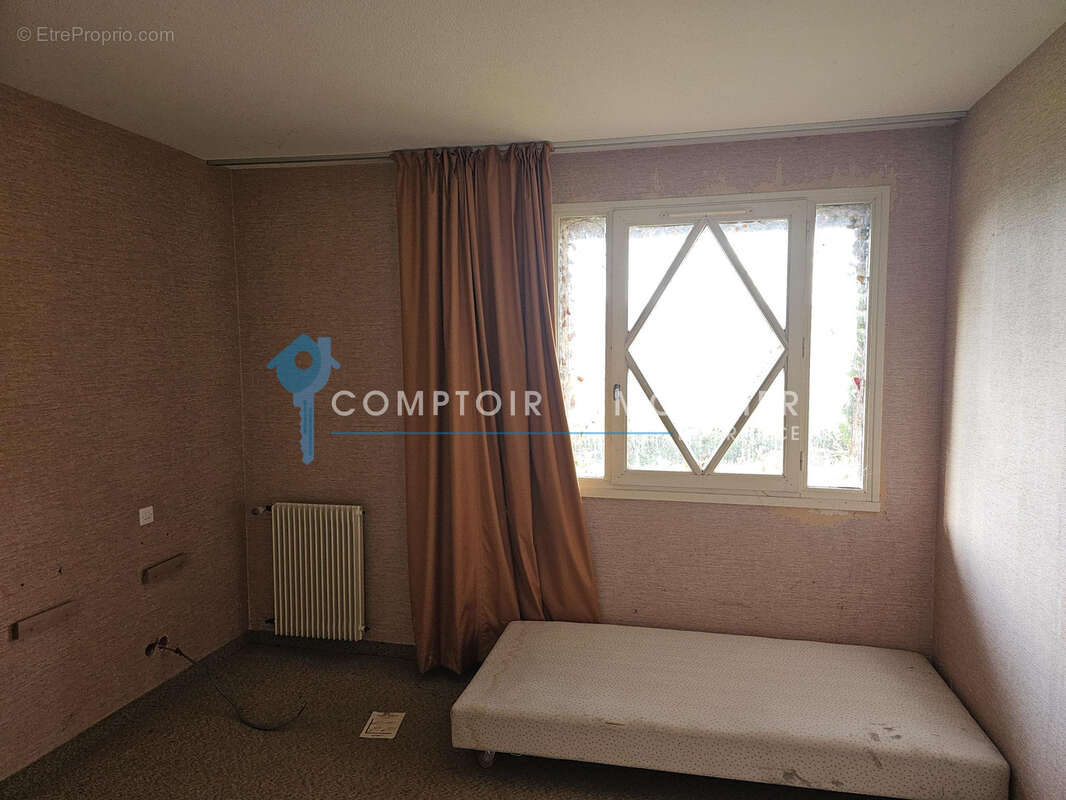 A vendre 31510 Barbazan- Ancien hôtel à rénover totalement de 729 m2 sur parcelle de 2520 m2 - photo 7