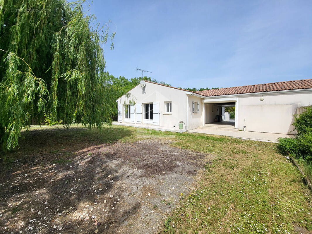 Maison à MEDIS