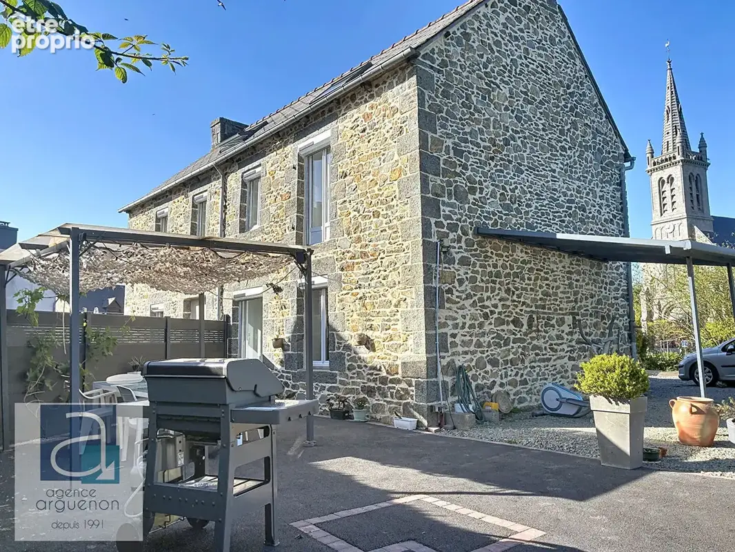 Maison à ROUILLAC