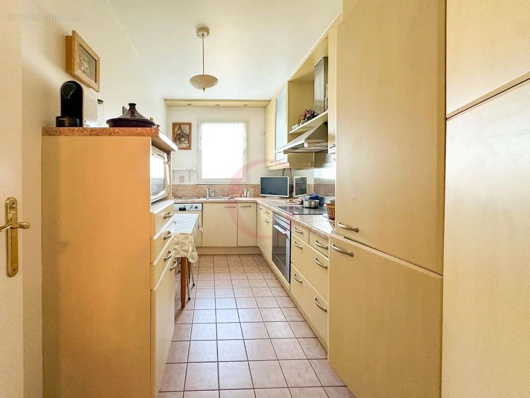Appartement à BOURG-LA-REINE