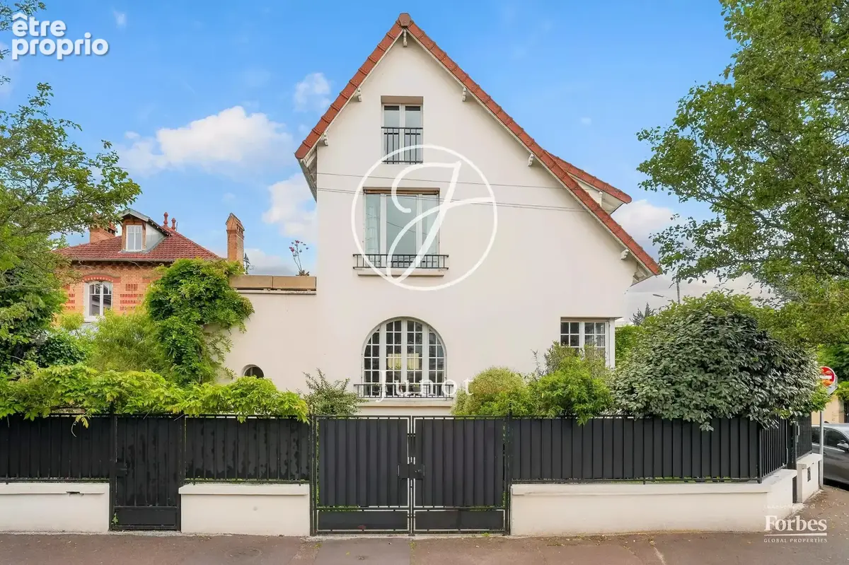 Chatou – CENTRE VILLE MAIRIE - Maison - 4 chambres - 136 m² - Terrain 247m². - photo 12