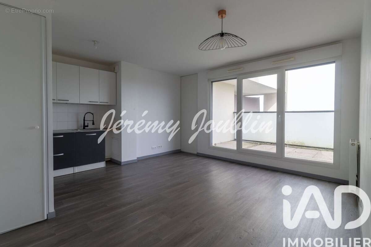 Photo 5 - Appartement à JOUY-LE-MOUTIER