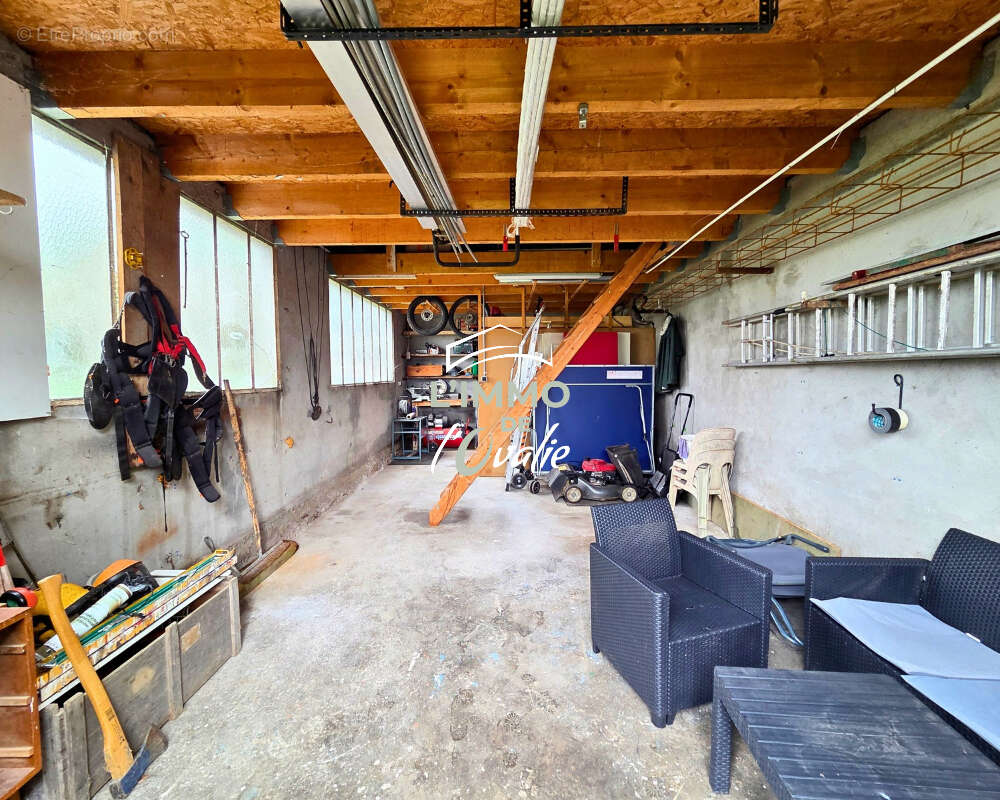 Maison à BIARS-SUR-CERE