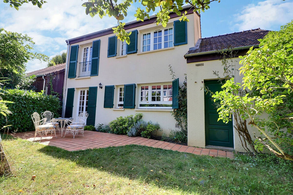 Maison à RAMBOUILLET