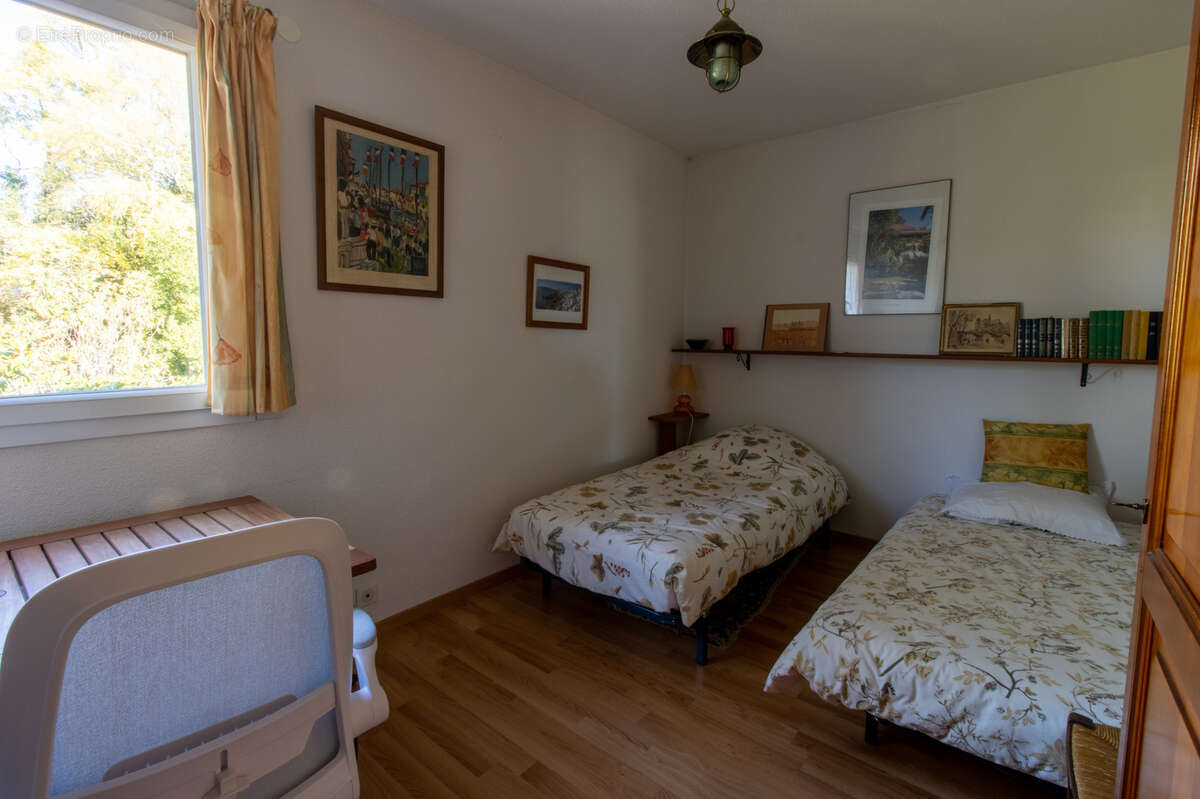 Maison à SAINT-FELIX-DE-LODEZ