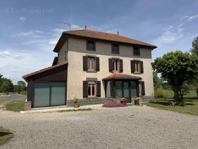 Maison à BULHON