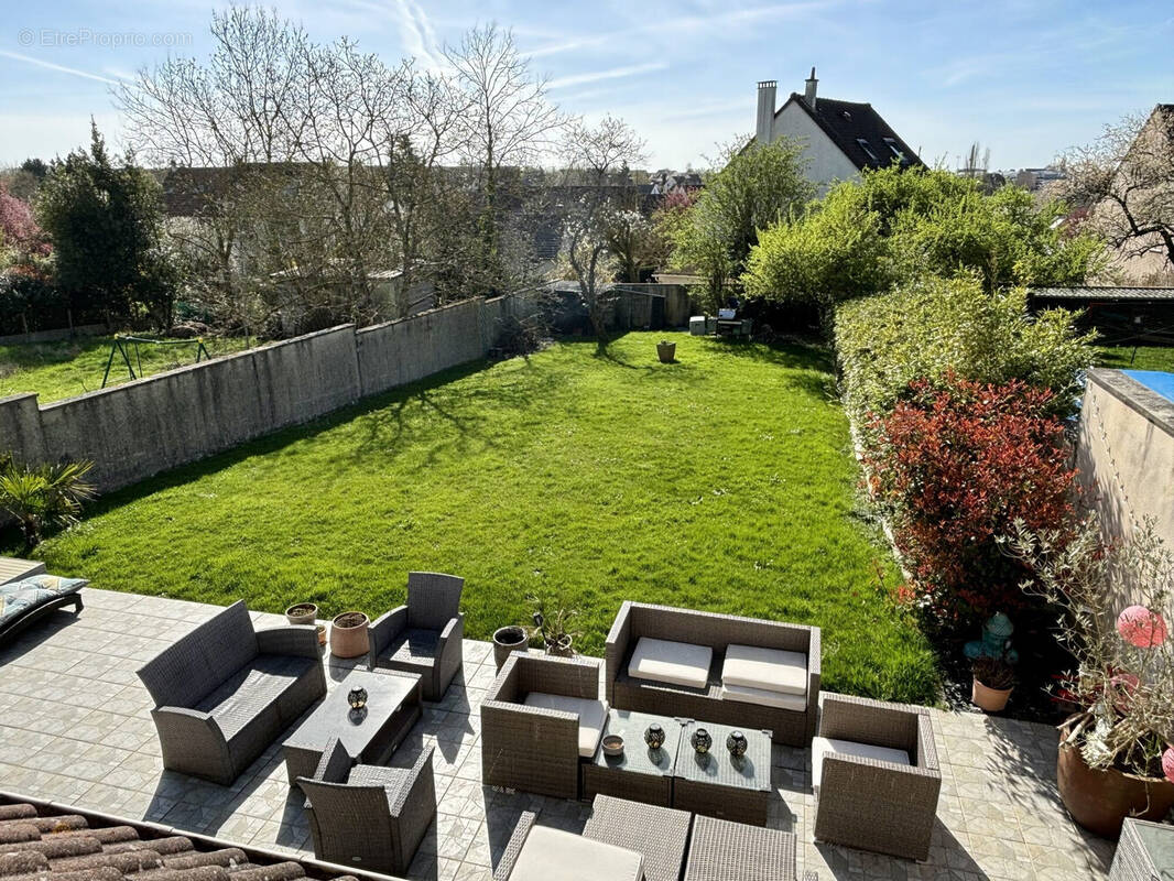 Maison à THORIGNY-SUR-MARNE