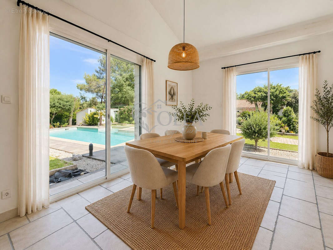 Maison à ARPAILLARGUES-ET-AUREILLAC
