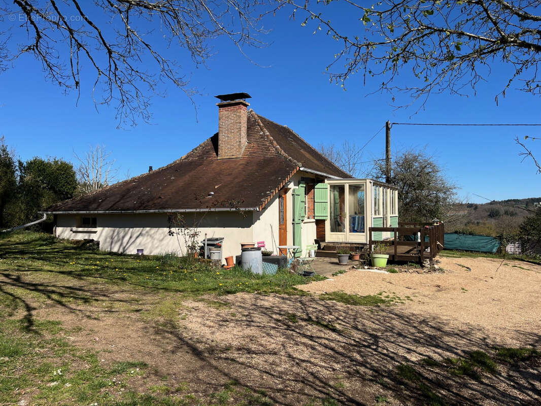 Maison à MEUZAC