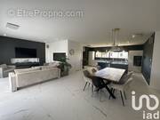 Photo 1 - Maison à ITEUIL