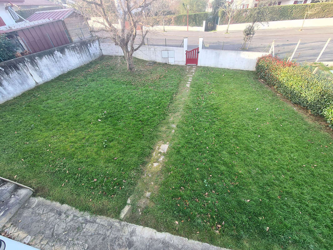 Appartement à URRUGNE
