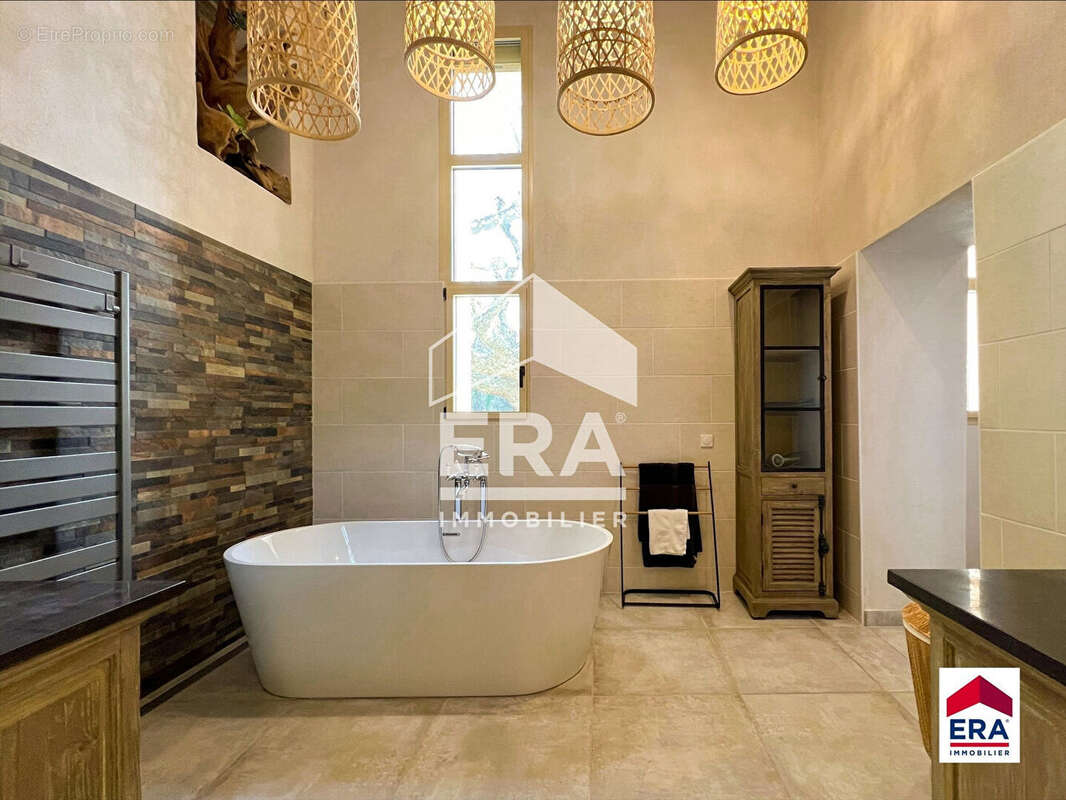 Maison à LORIOL-DU-COMTAT