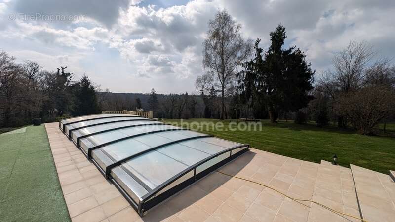 Maison à SAINT-MESMIN