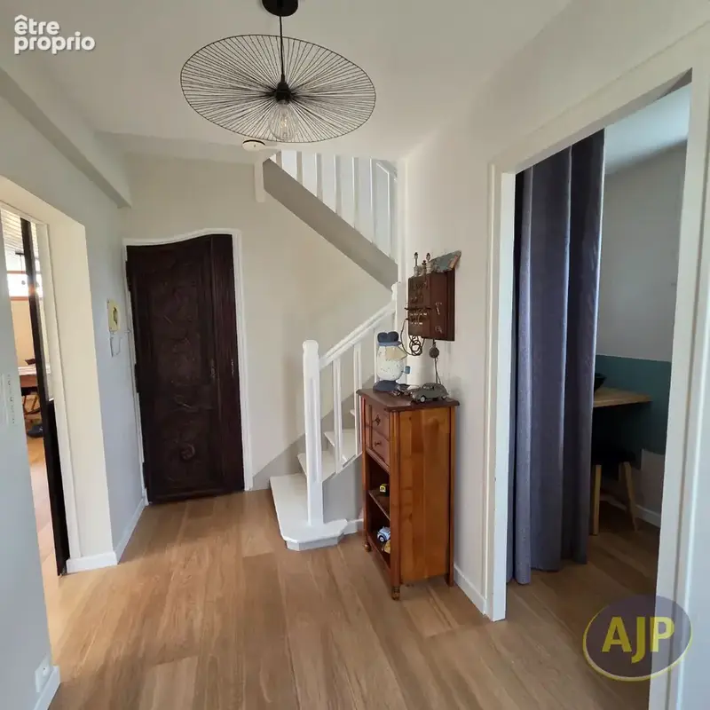 Maison 6 pièces 155 m² à vendre à Vannes (56000) - photo 3