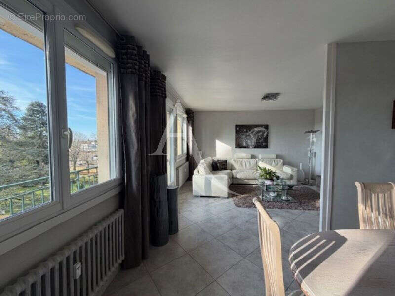 Appartement à BOURG-EN-BRESSE