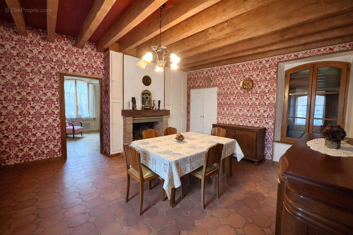 Maison à CHAUDON