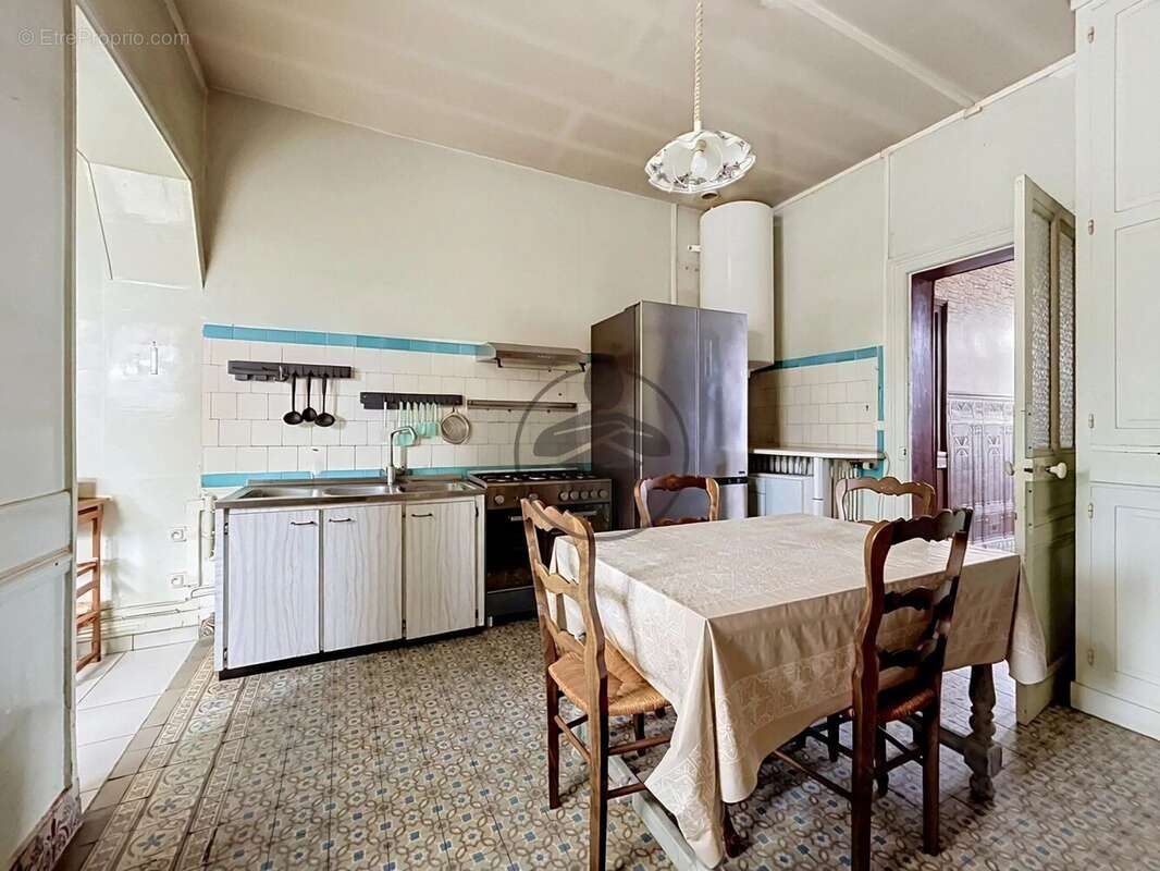 Maison à ORIGNY-SAINTE-BENOITE