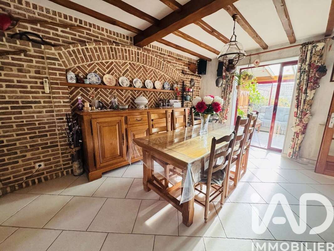 Photo 2 - Maison à GUESNAIN