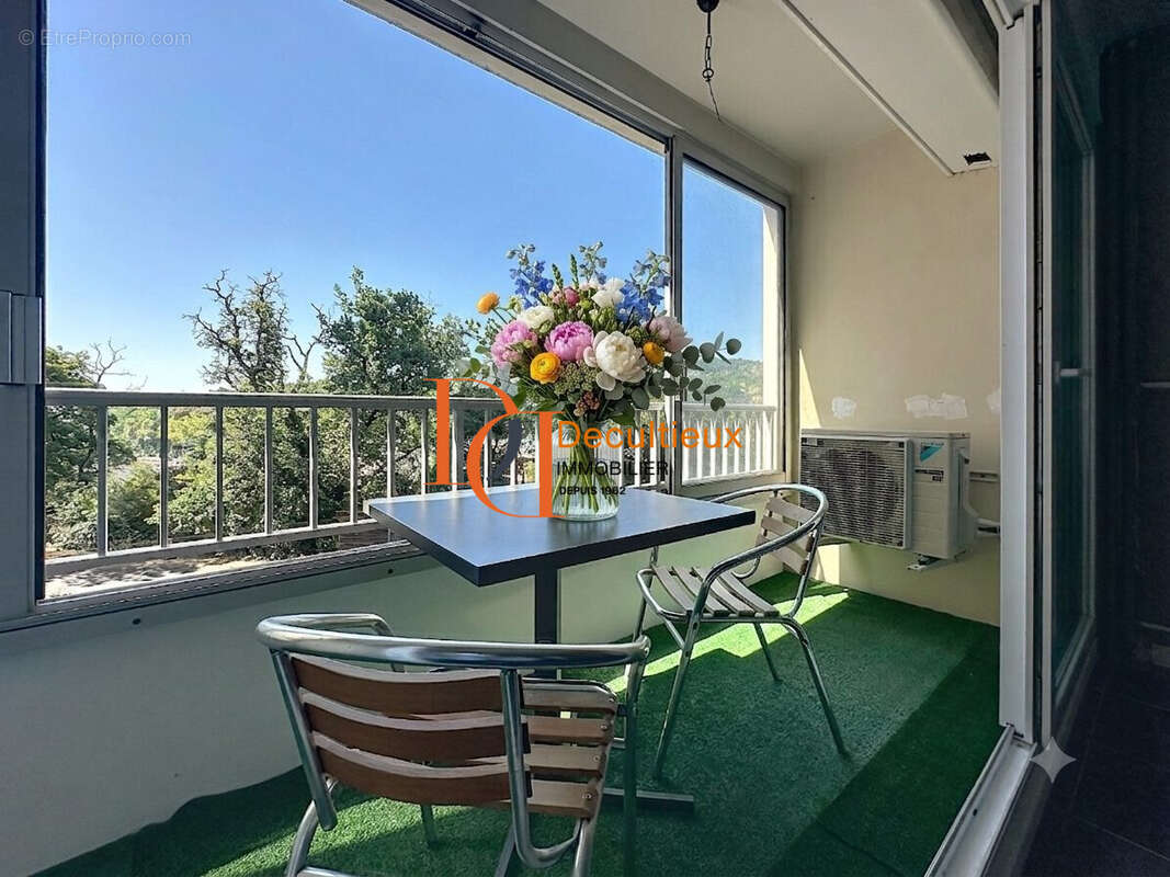 Appartement à SAINTE-FOY-LES-LYON