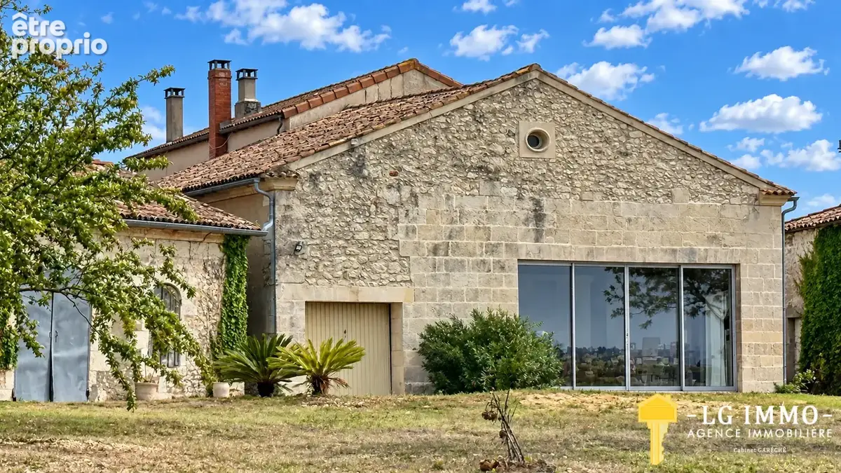 Vue magnifique sur l’estuaire pour cette authentique propriété viticole et ses grandes dépendances en pierres - photo 27