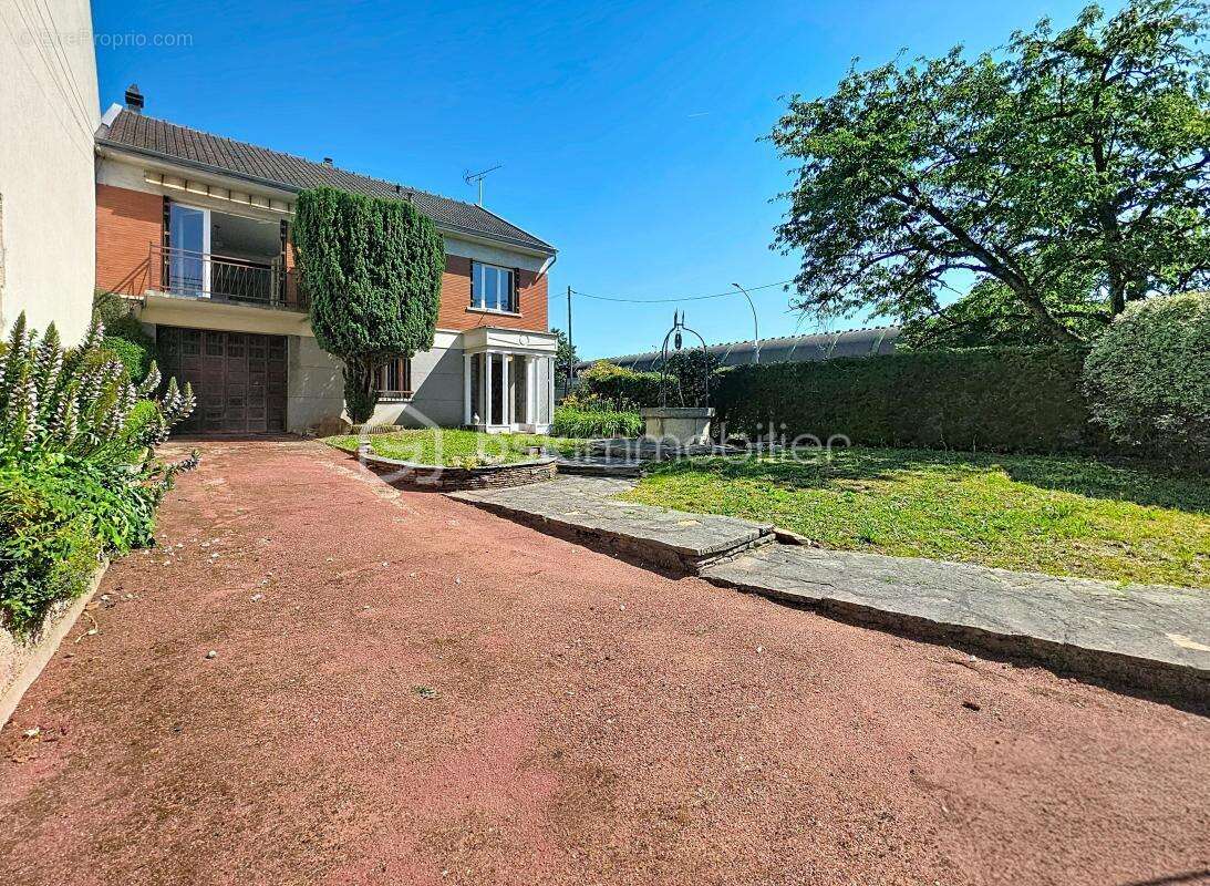 Maison à MONTREUIL