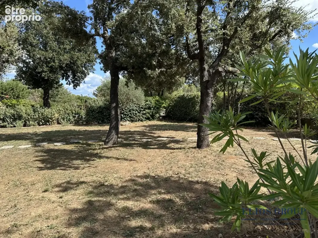 Maison 7 pièces 190 m² à vendre à Nans-Les-Pins (83860) - photo 5