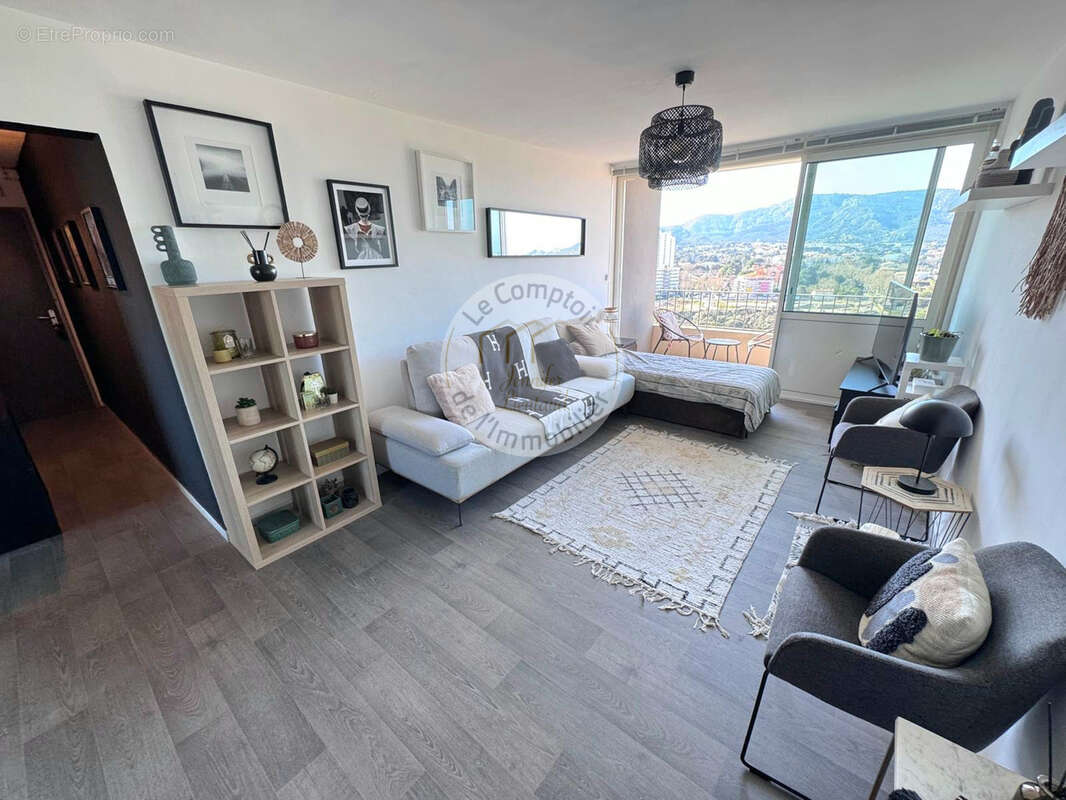 Appartement à MARSEILLE-9E