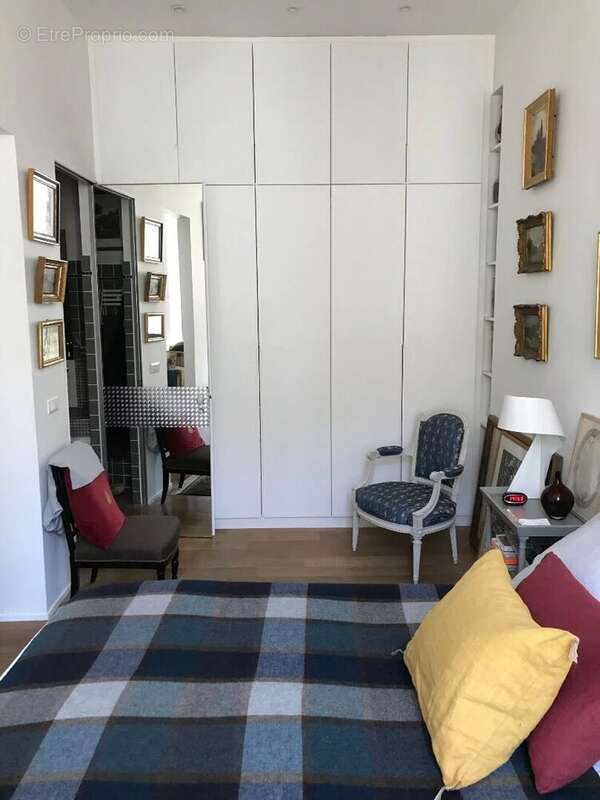 Appartement à VERSAILLES