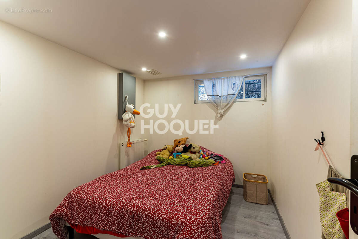 Maison Chelles 6 pièces 106 m2 - 154m² au sol - photo 9