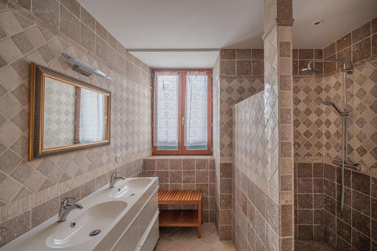 Maison à SAINT-SEBASTIEN