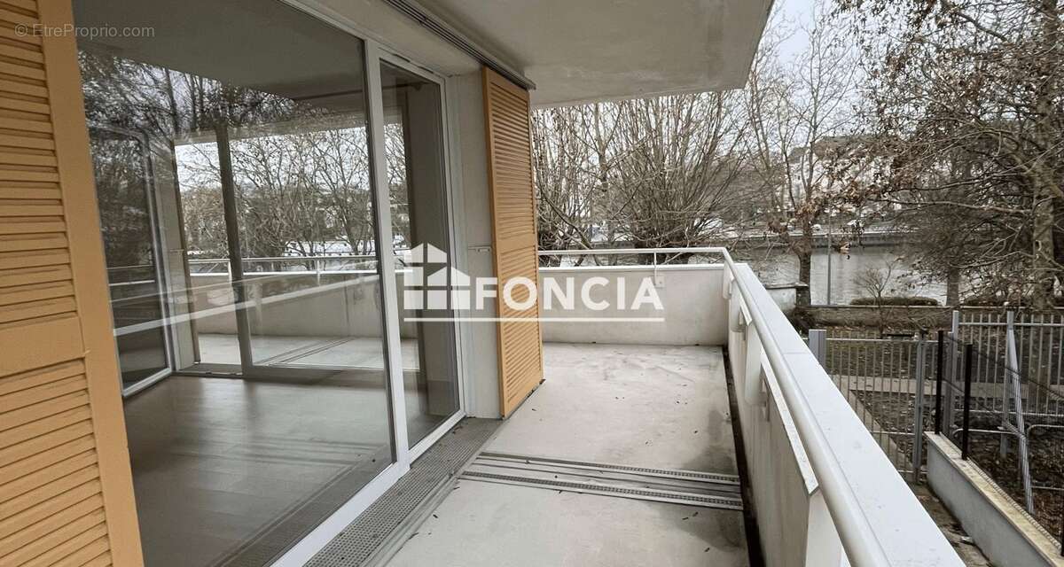 Appartement à SAINT-OUEN-L'AUMONE