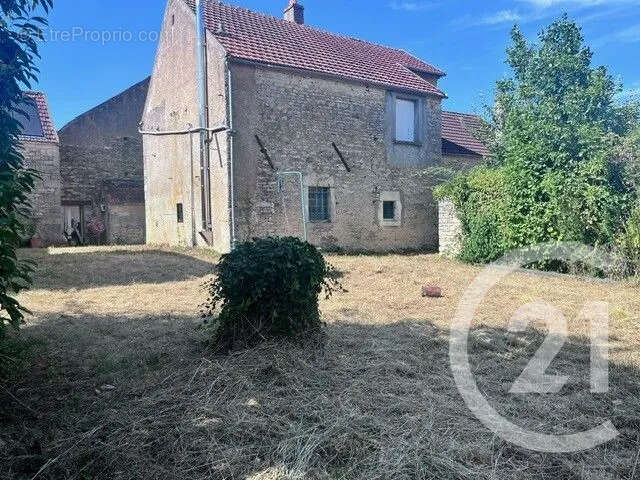 Maison 120 m² à Andryes  - photo 6
