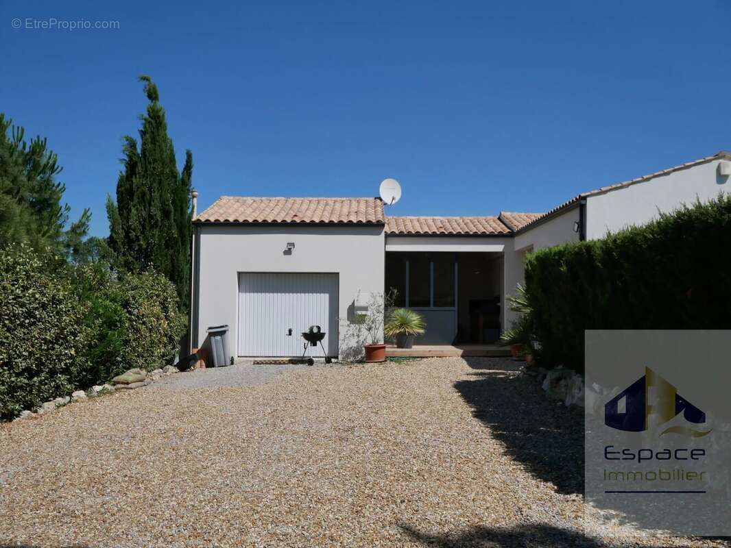 Maison à AIGREFEUILLE-D'AUNIS