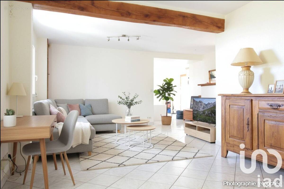 Photo 1 - Maison à SAINT-MESMES