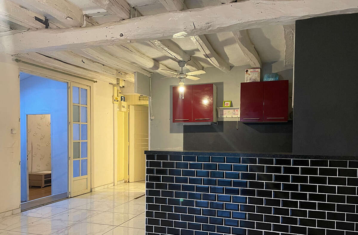 Maison à MONTLOUIS-SUR-LOIRE