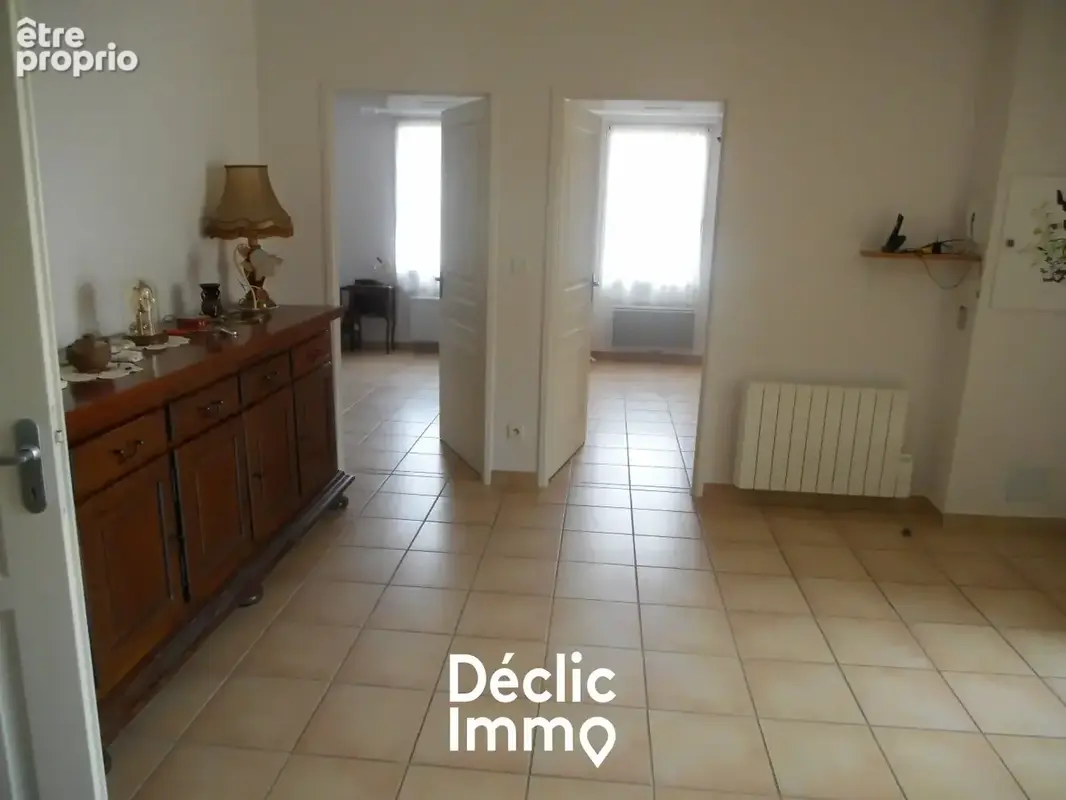 MEURSAC entre SAINTES et ROYAN, Appartement T3 de 85m2... - photo 6